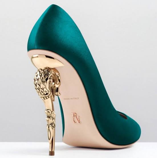 Ralph & Russo Eden Pump in Emerald Silk product image